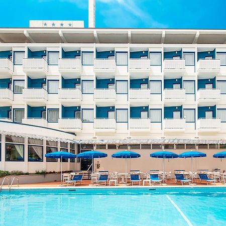 Hotel Medusa Splendid لينانو سابيادورو المظهر الخارجي الصورة