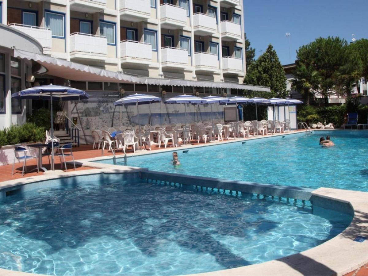 Hotel Medusa Splendid لينانو سابيادورو المظهر الخارجي الصورة